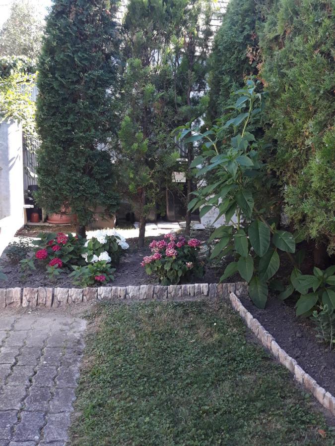 Lazar Apartmanok Heviz Luaran gambar