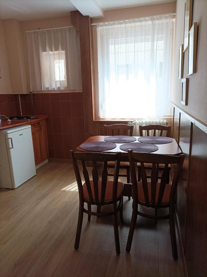 Lazar Apartmanok Heviz Luaran gambar